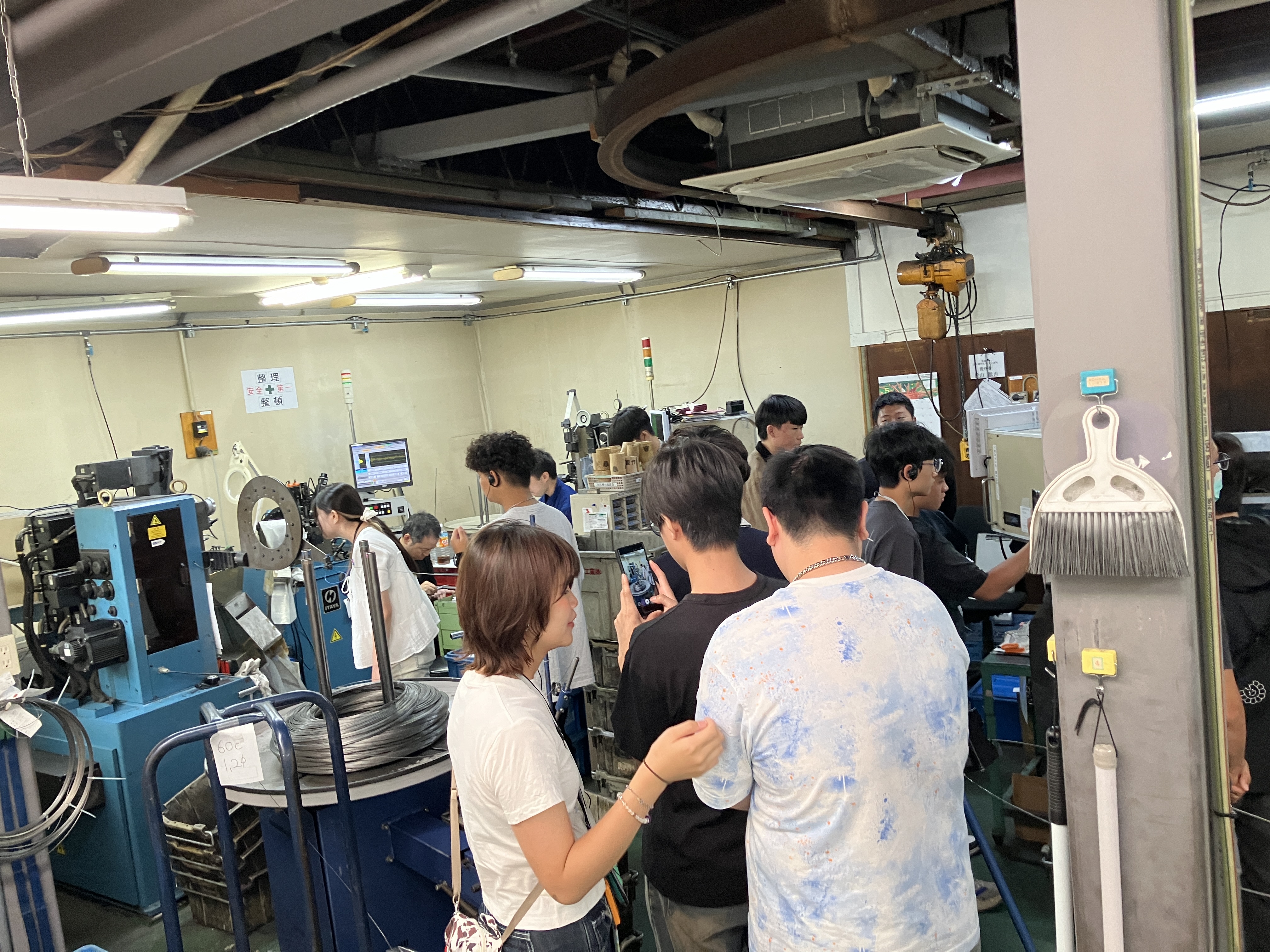 ばね工場見学