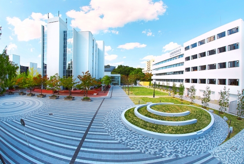 大阪経済法科大学.jpg